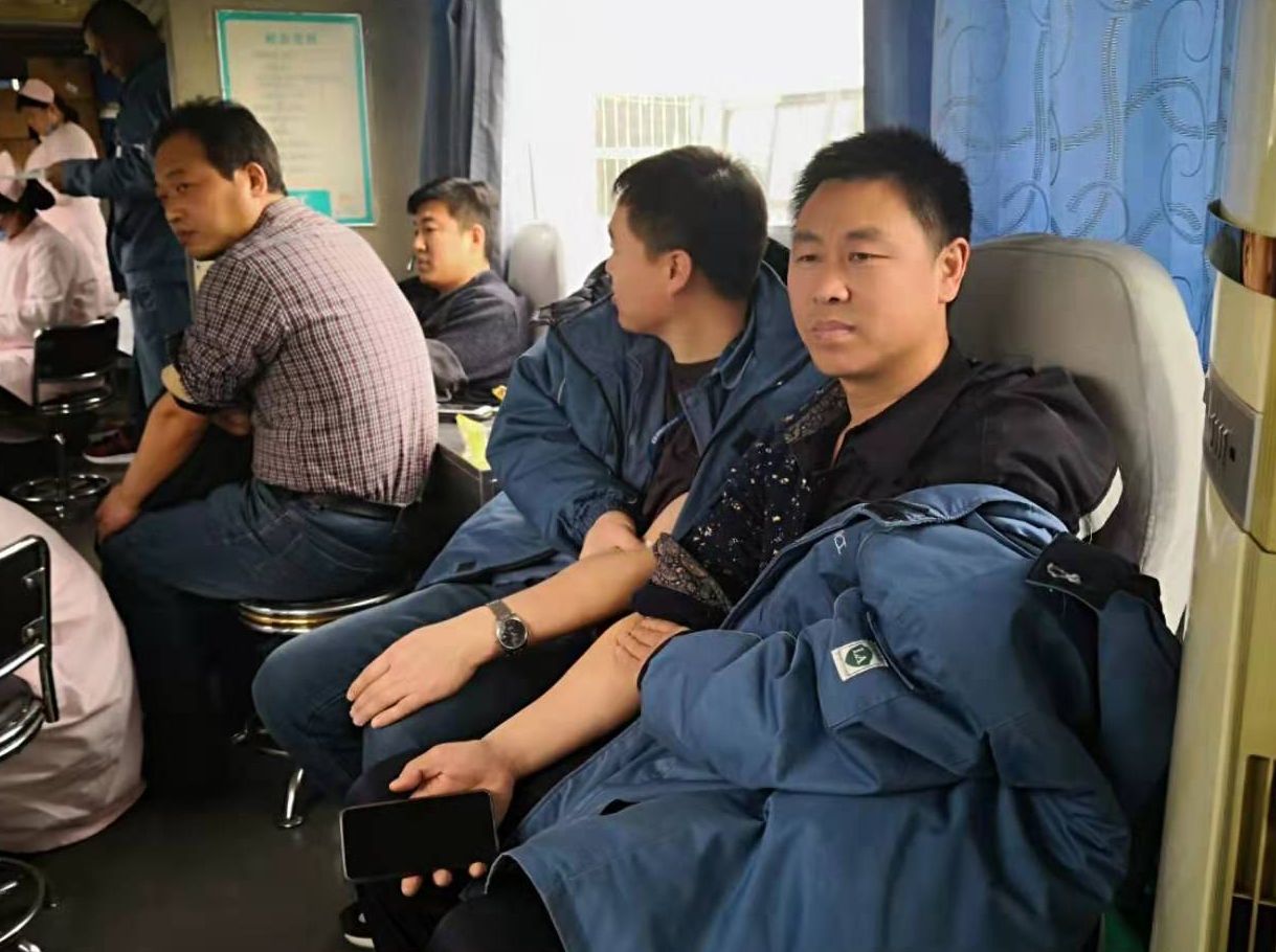 心血传递，让爱流淌——万达集团组织员工积极参与无偿献血活动