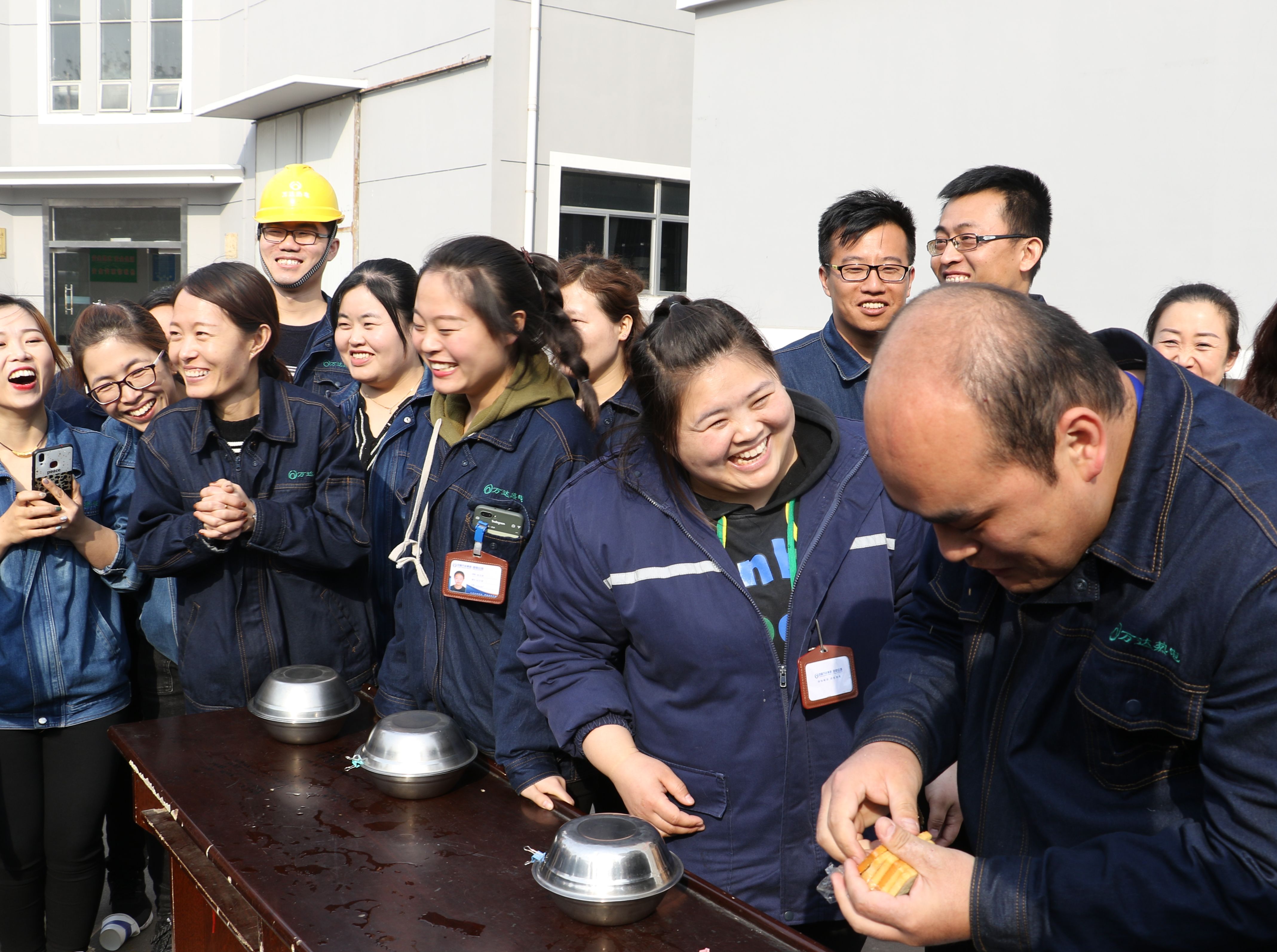 热电公司：“巾帼英姿别样红”趣味活动圆满举行