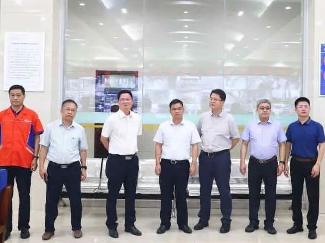 广物控股集团到万达东营港工业园区参观考察