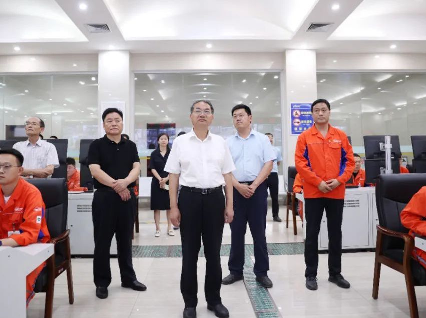 山东省人大财经委主任委员陈迪桂一行莅临万达集团考察调研